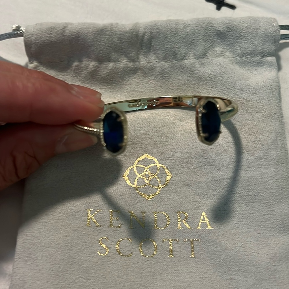 Kendra Scott bracelet